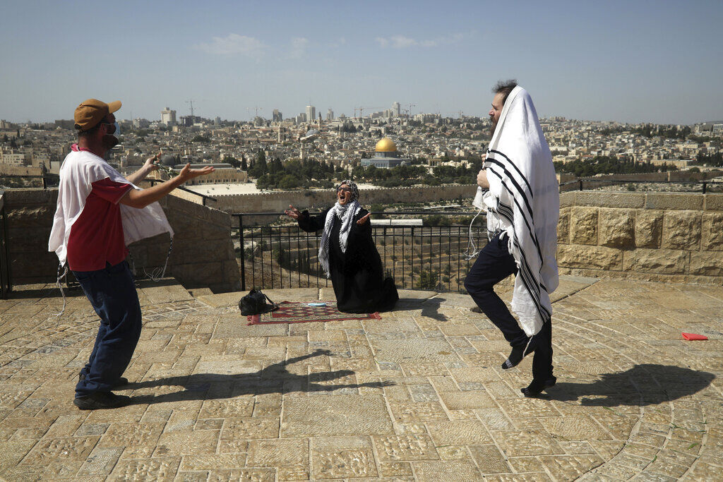 APTOPIX Virus Outbreak Israel Palestinians